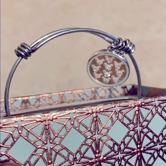 Beautiful Disney Mickey Mouse Bracelet - Picture 3 of 3